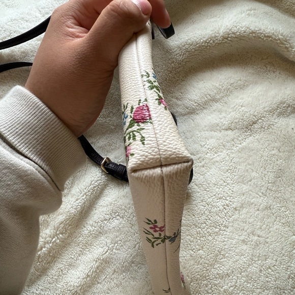 Coach Floral Crossbody Bag - Cream - Picture 7 of 8